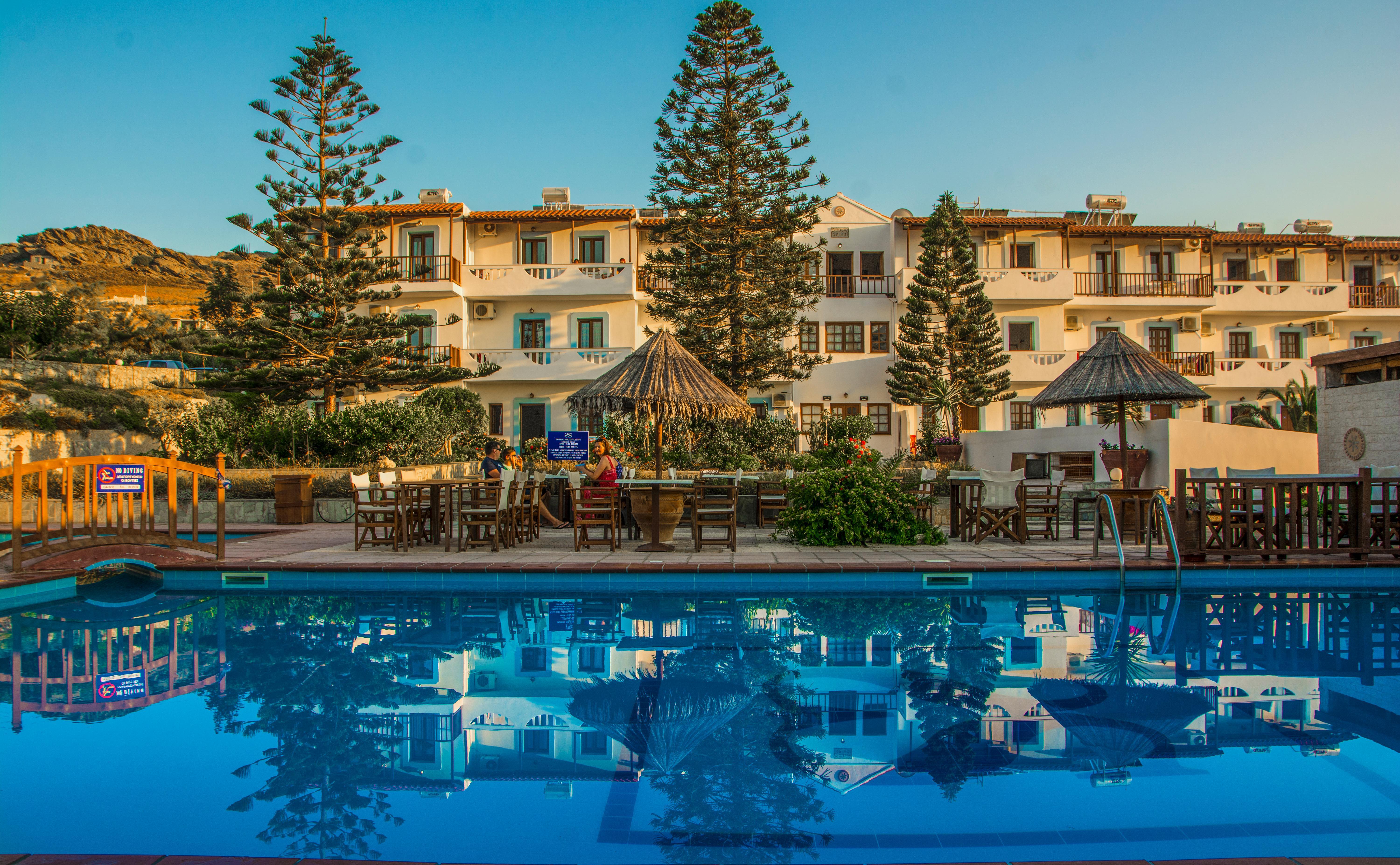 אגיה פלגיה קיתירה Spiros-Soula Family Hotel & Apartments מראה חיצוני תמונה