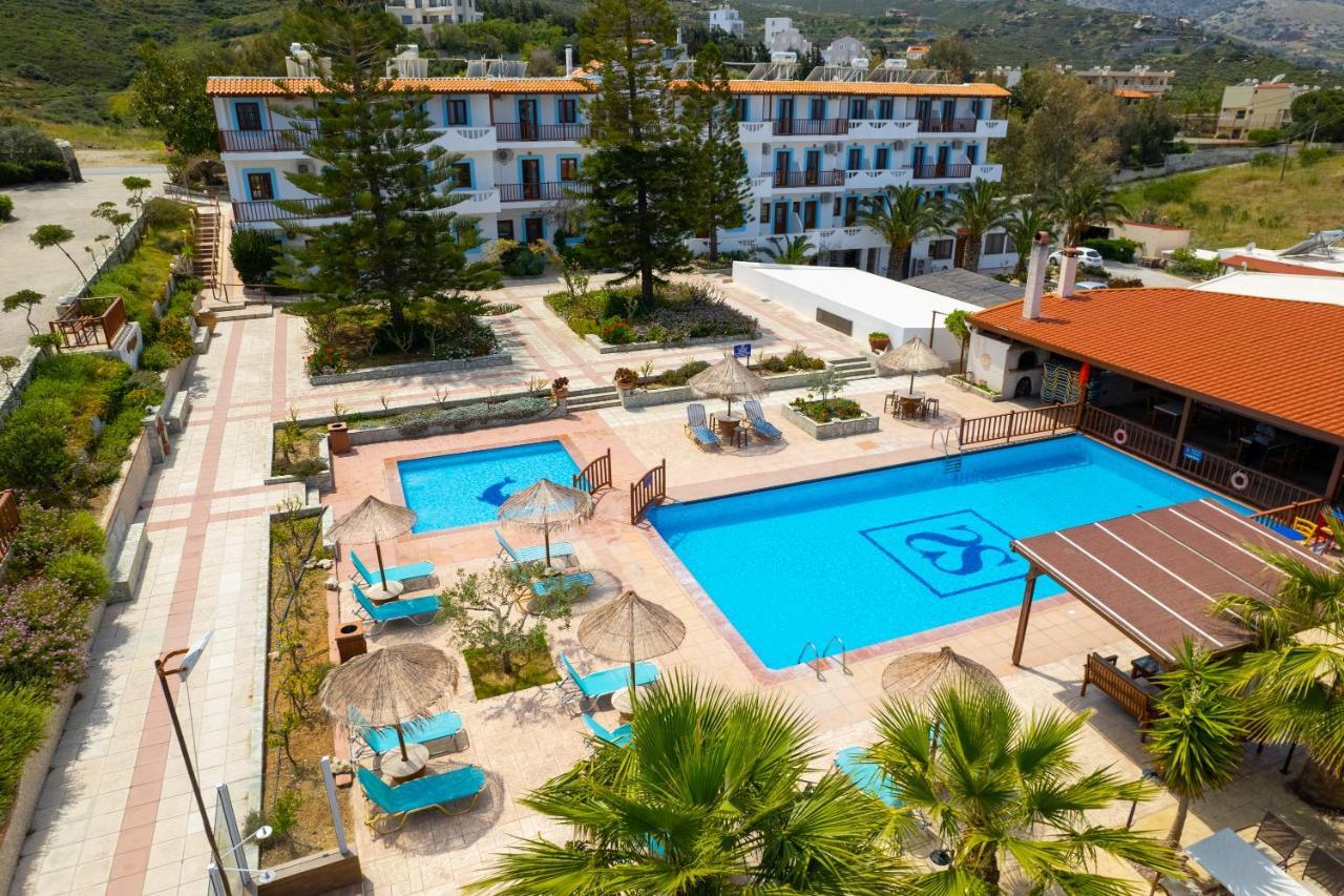 אגיה פלגיה קיתירה Spiros-Soula Family Hotel & Apartments מראה חיצוני תמונה