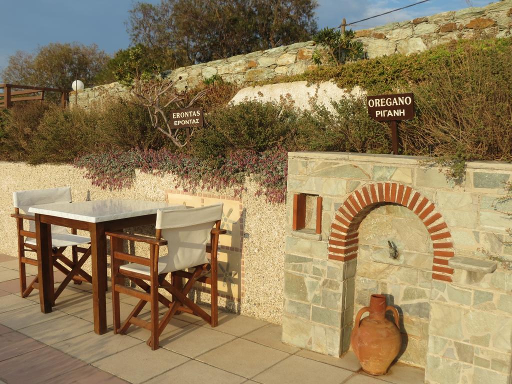 אגיה פלגיה קיתירה Spiros-Soula Family Hotel & Apartments מראה חיצוני תמונה